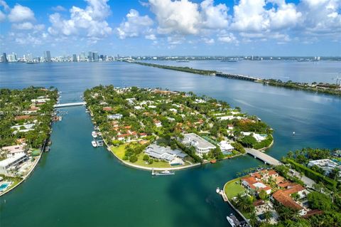 2815 Regatta Ave Miami Beach FL 33140