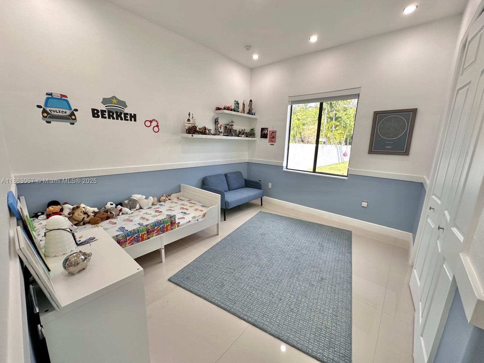 UNPLATTED - Residential Lease