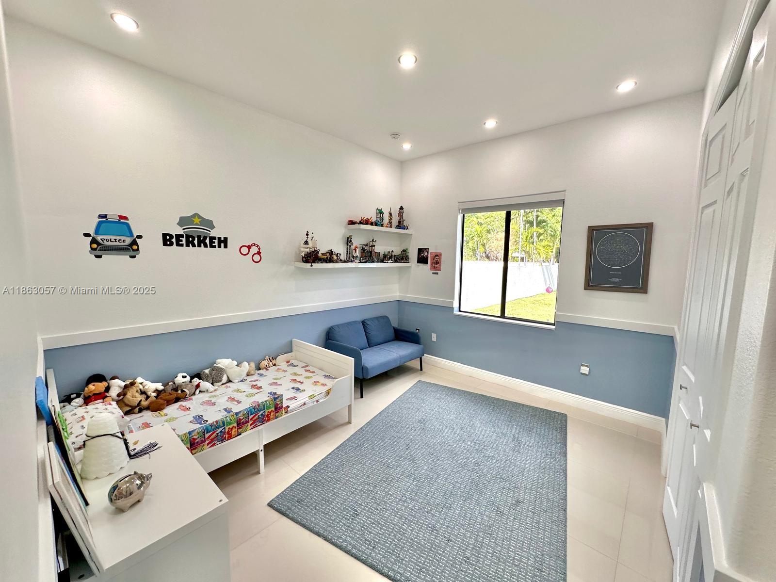 UNPLATTED - Residential Lease