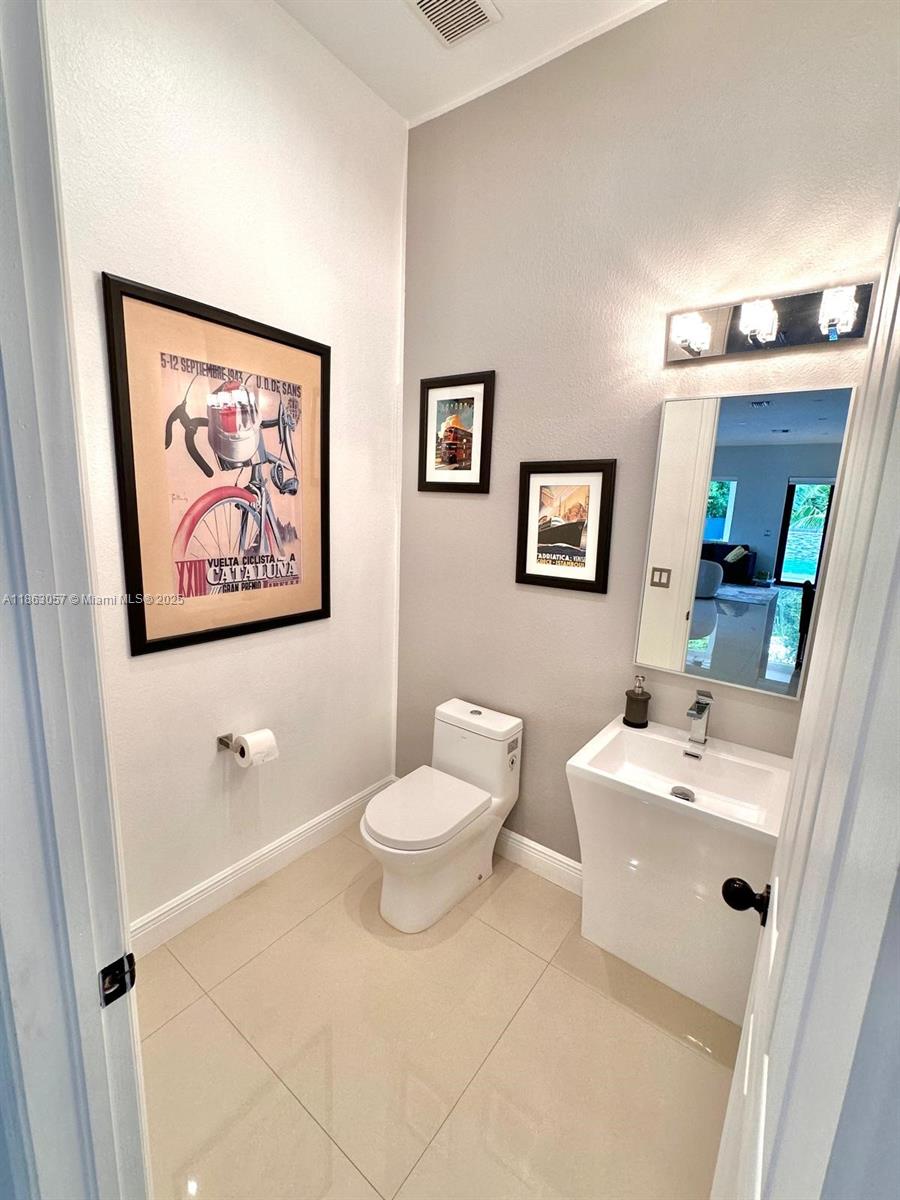 UNPLATTED - Residential Lease