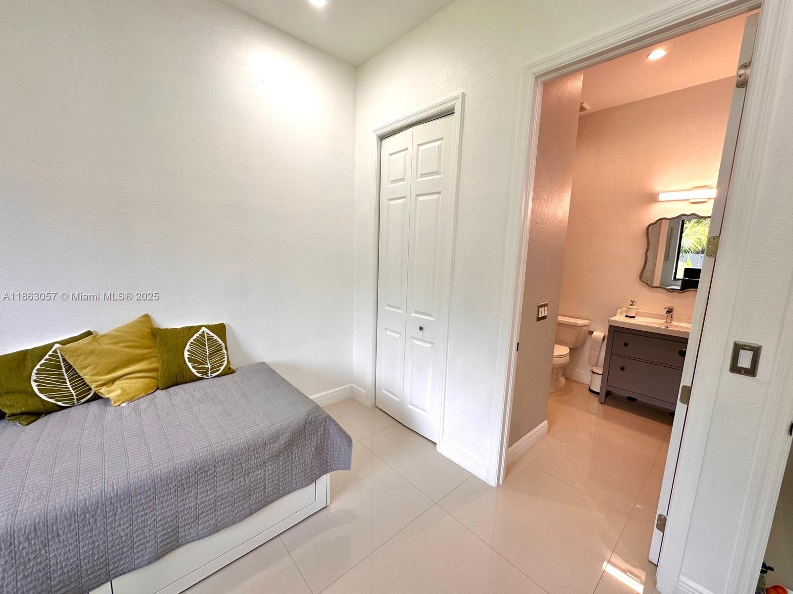 UNPLATTED - Residential Lease