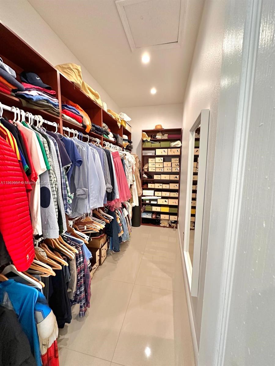 UNPLATTED - Residential Lease