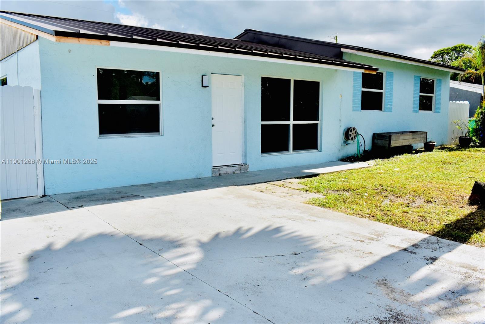 BROADVIEW PARK SEC 4 - Residential Lease