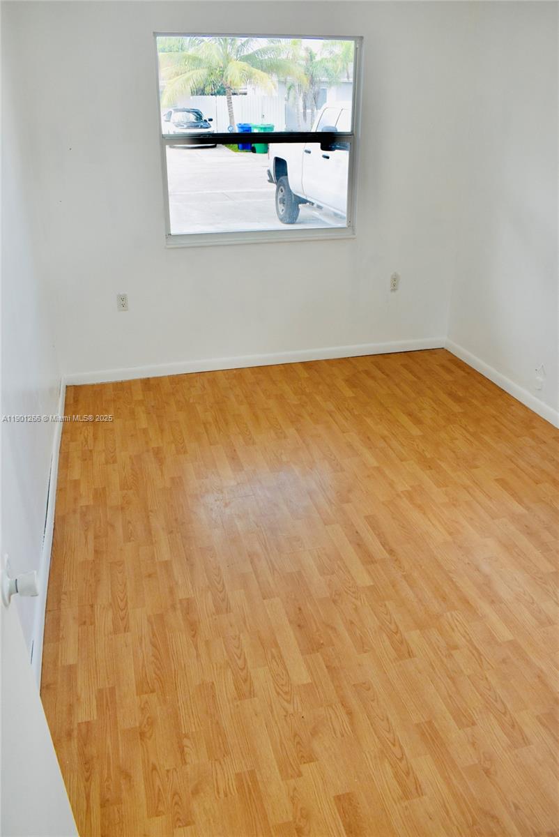 BROADVIEW PARK SEC 4 - Residential Lease