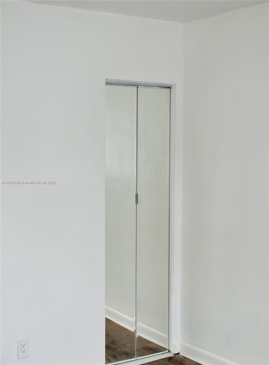 BROADVIEW PARK SEC 4 - Residential Lease