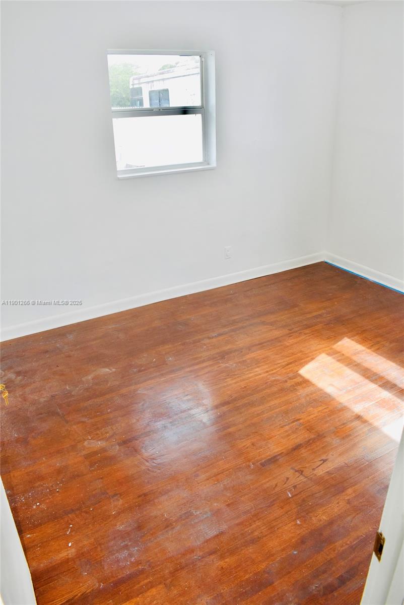 BROADVIEW PARK SEC 4 - Residential Lease