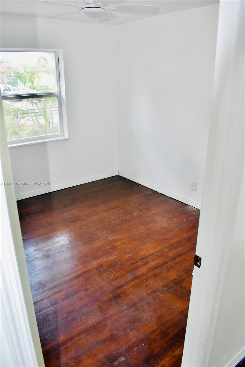 BROADVIEW PARK SEC 4 - Residential Lease