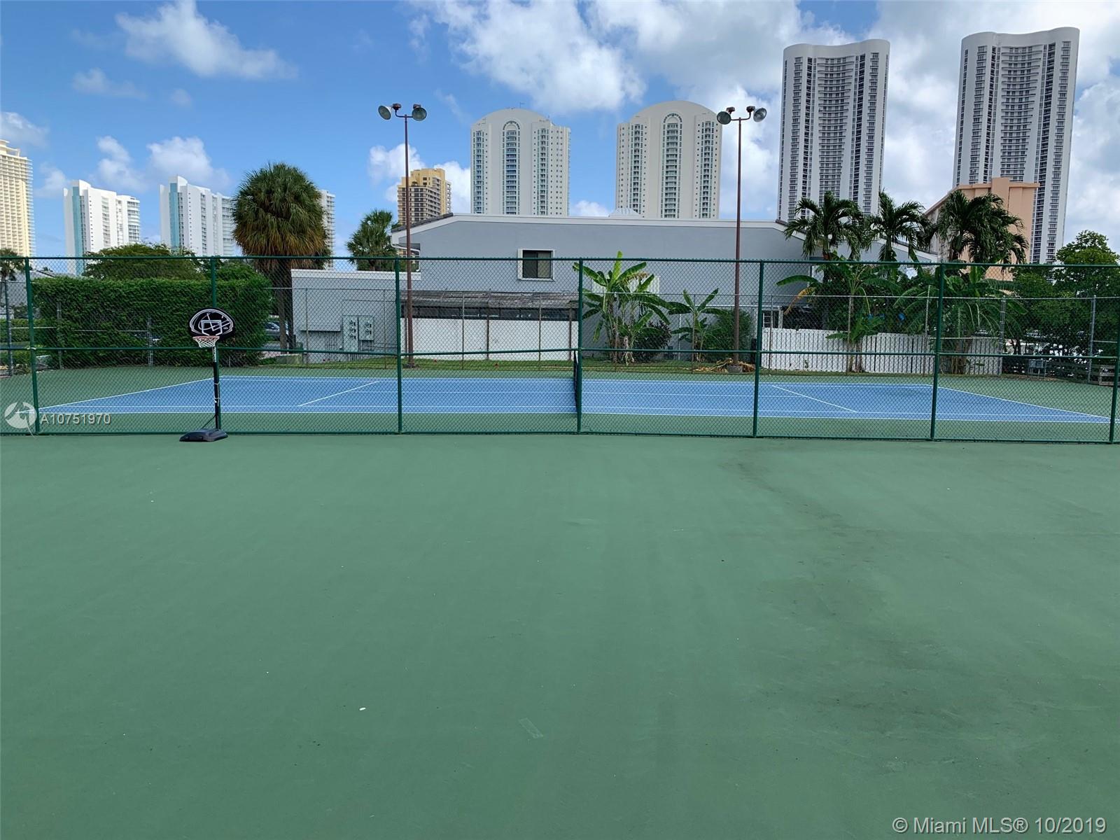 POINCIANA IS YT & RCQ CLU - Residential Lease