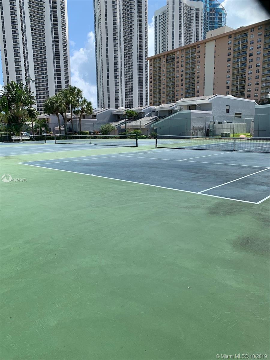 POINCIANA IS YT & RCQ CLU - Residential Lease