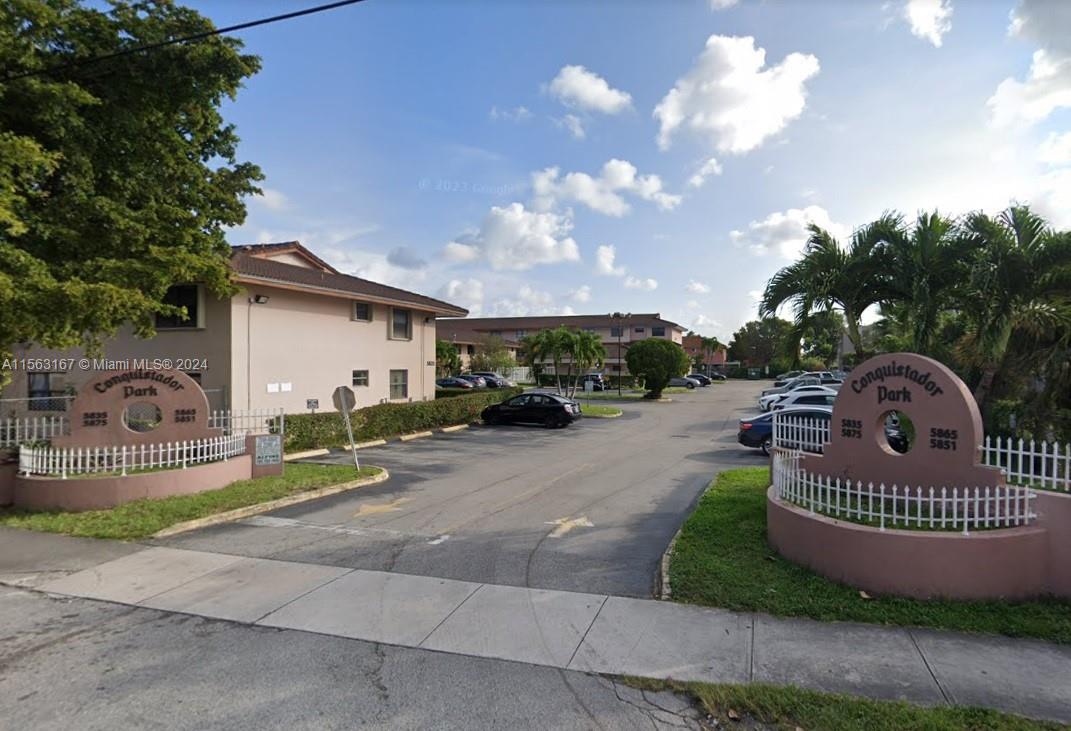 View Hialeah, FL 33012 condo