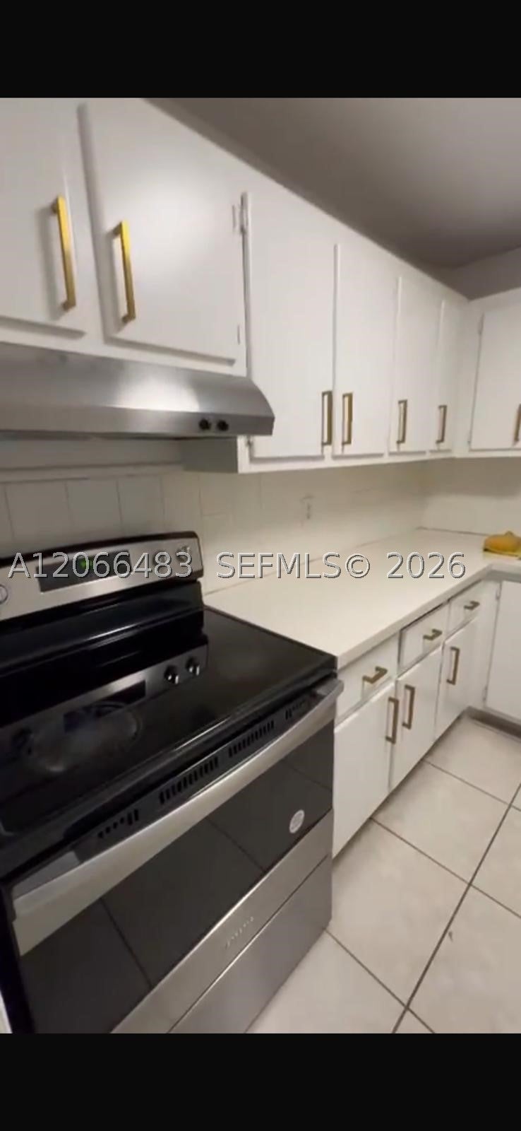 15225 NE 6th Ave B310