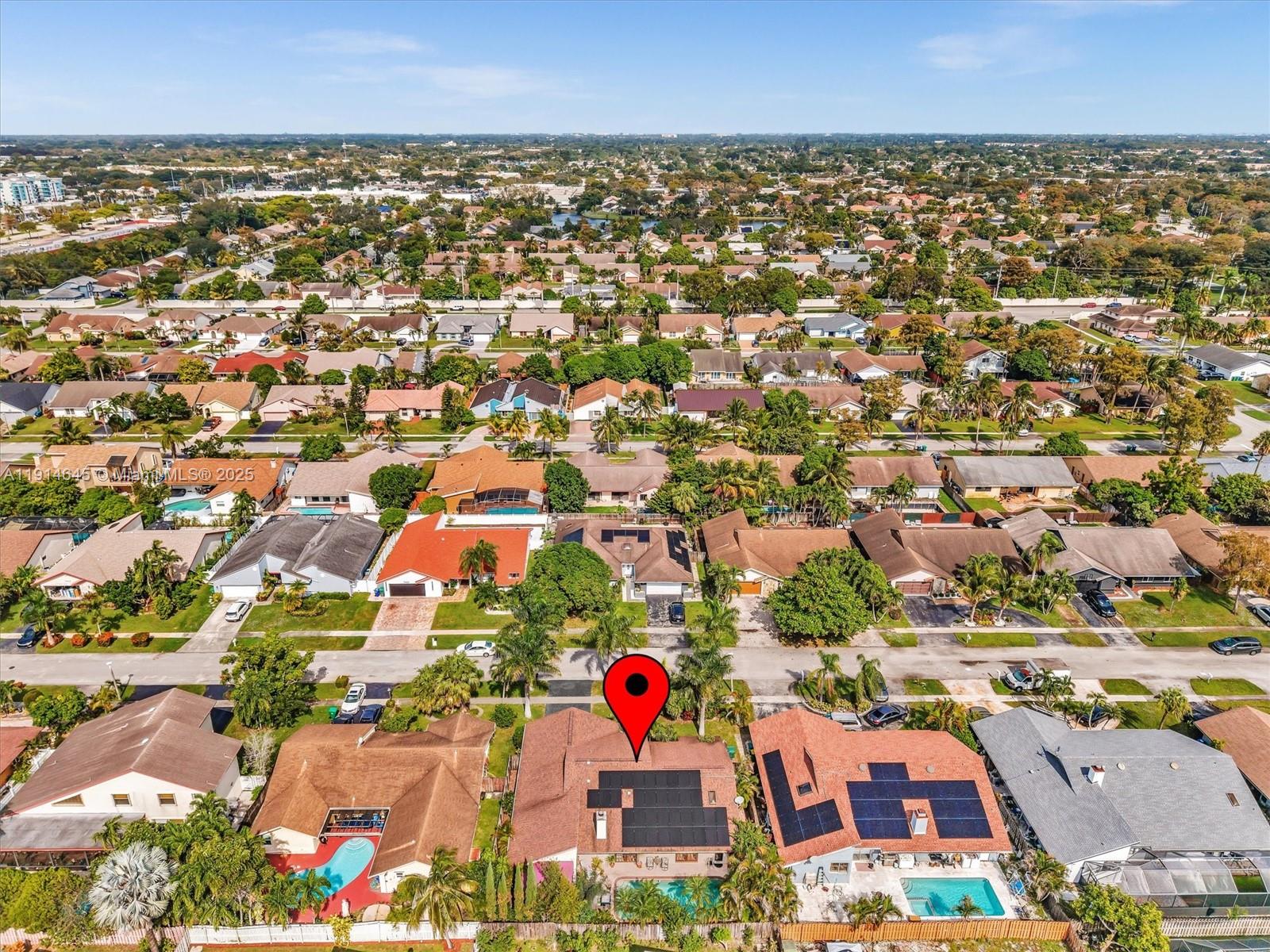 BOULEVARD WOODS NORTH - Residential