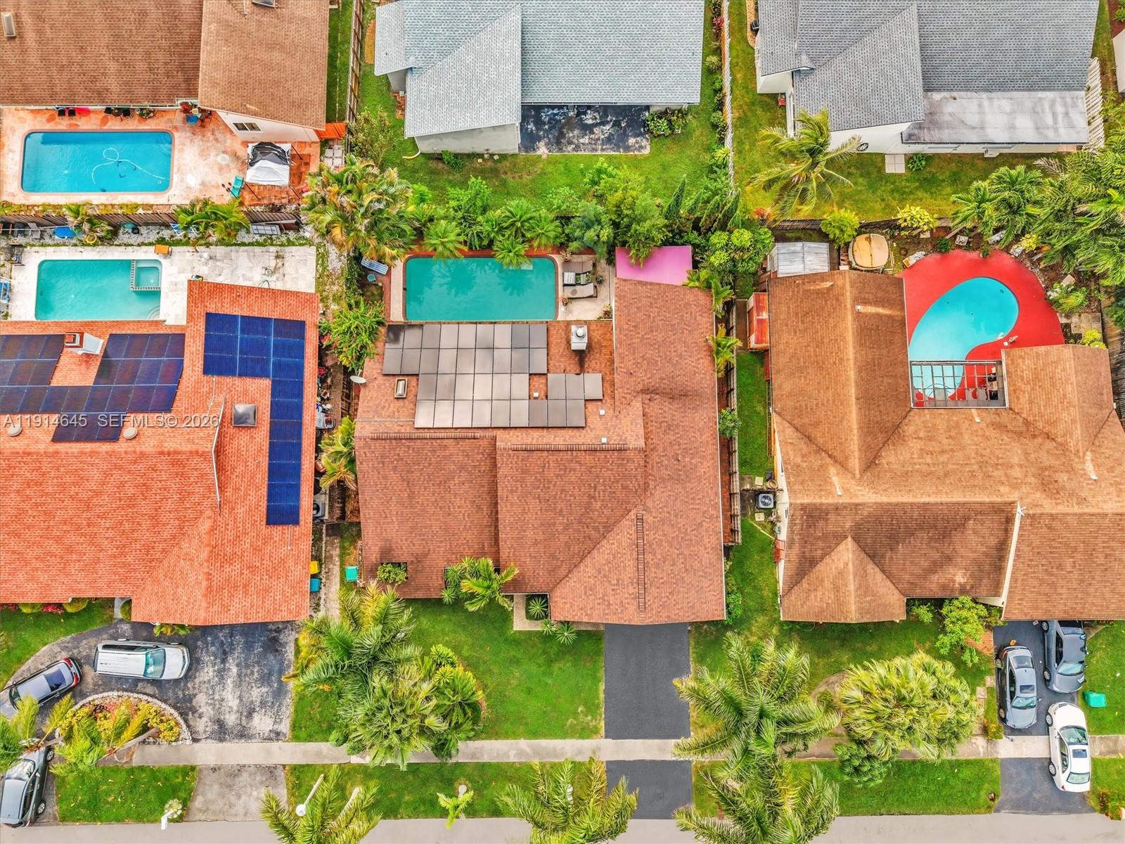 7390 NW 49th St - Image 1