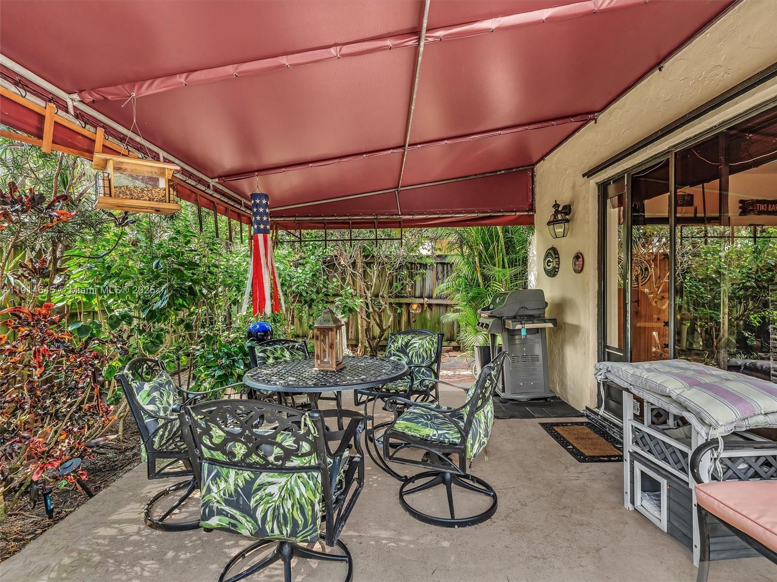 BOULEVARD WOODS NORTH - Residential