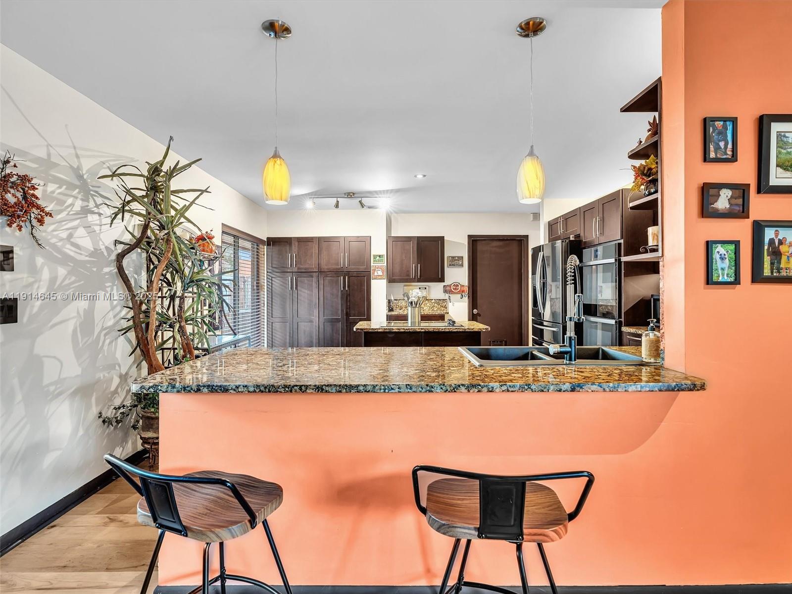 BOULEVARD WOODS NORTH - Residential