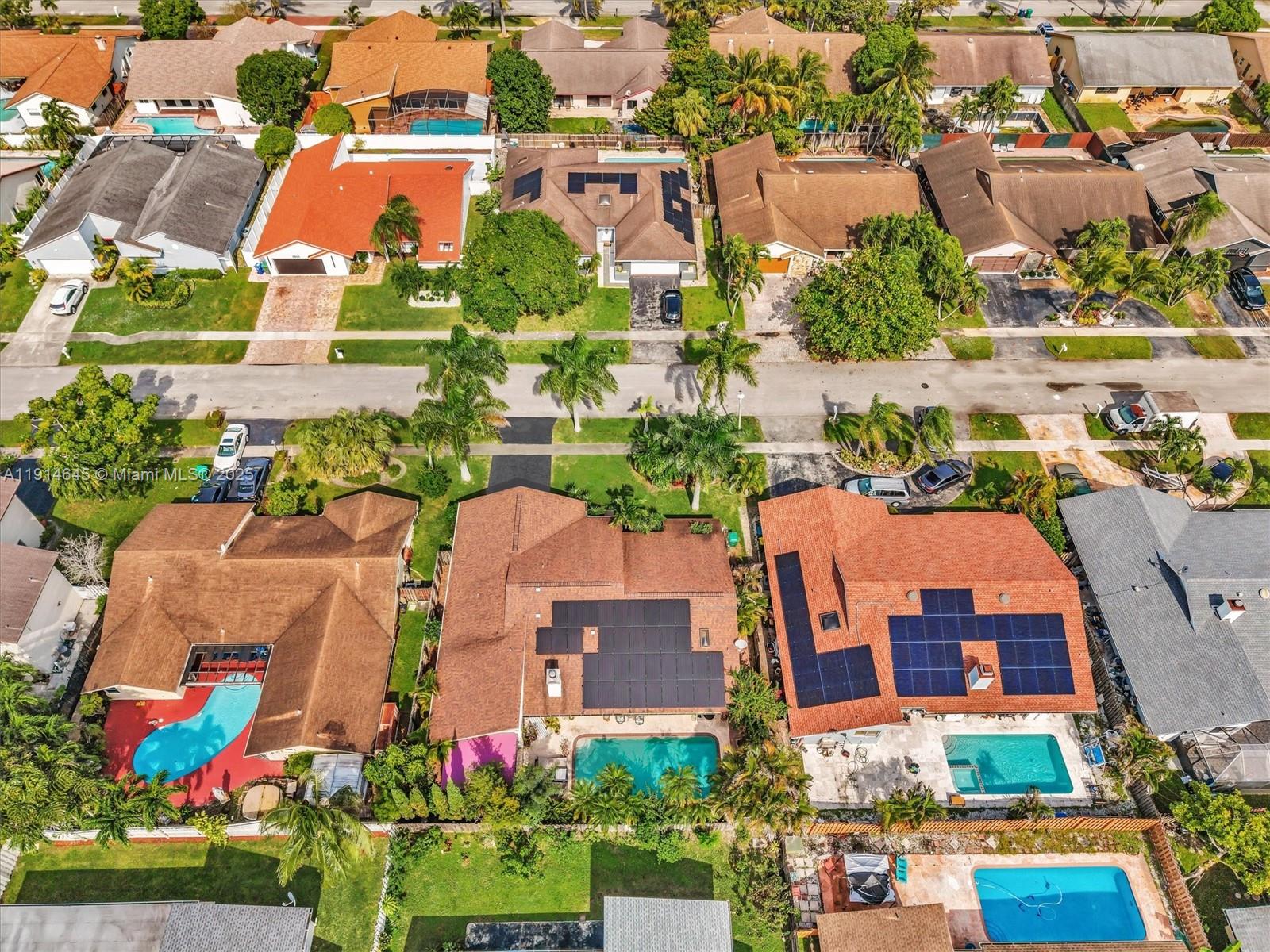 BOULEVARD WOODS NORTH - Residential