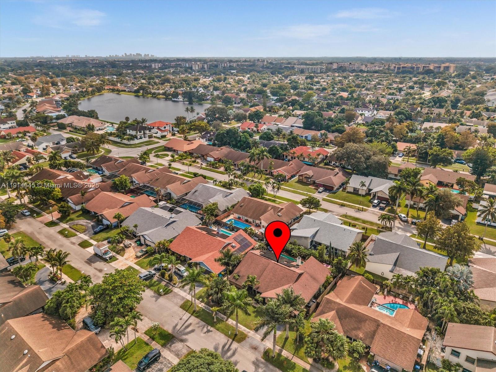 BOULEVARD WOODS NORTH - Residential