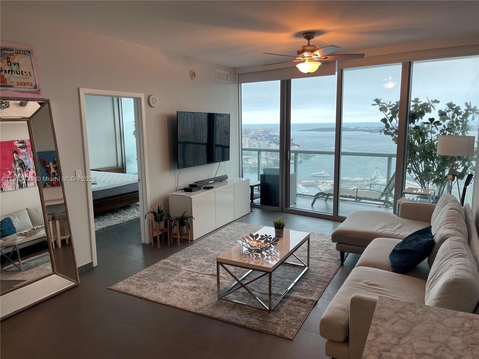 MARINABLUE CONDO - Residential
