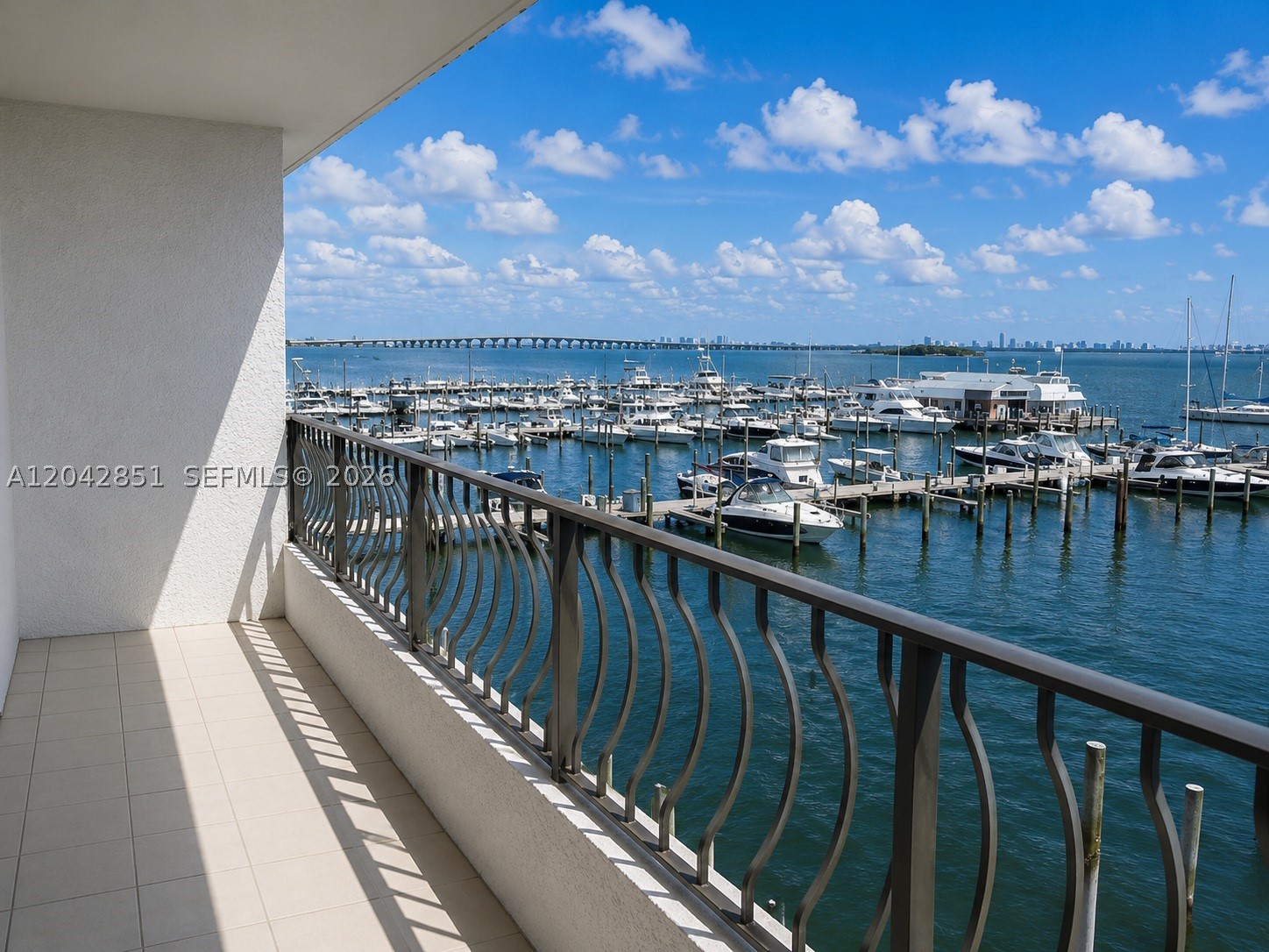 555 NE 15th St 403