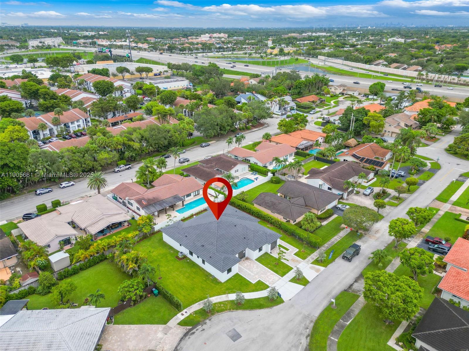 KENDALL PLACE - Residential