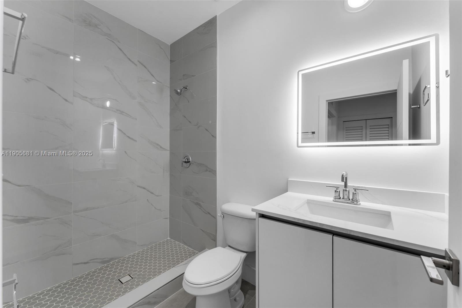 KENDALL PLACE - Residential