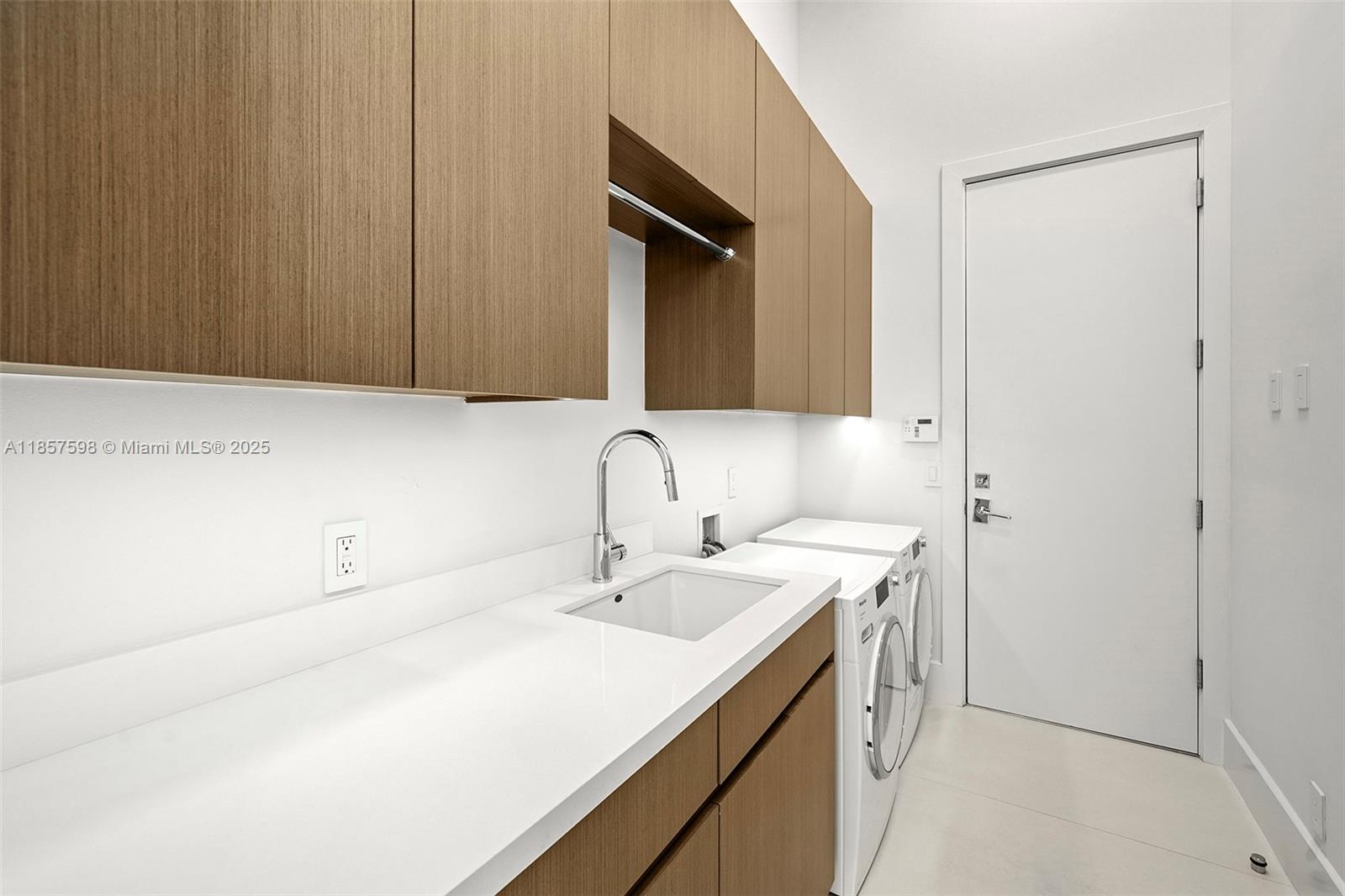 CORAL RIDGE GALT ADD NO 1 - Residential