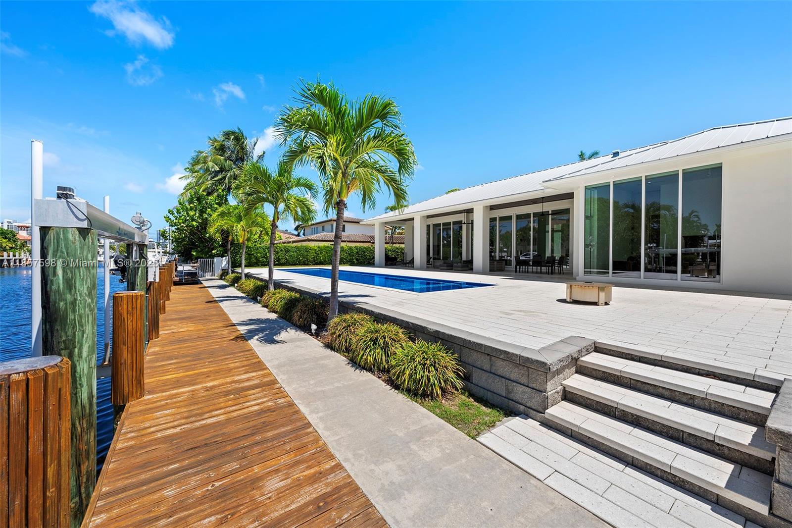 CORAL RIDGE GALT ADD NO 1 - Residential