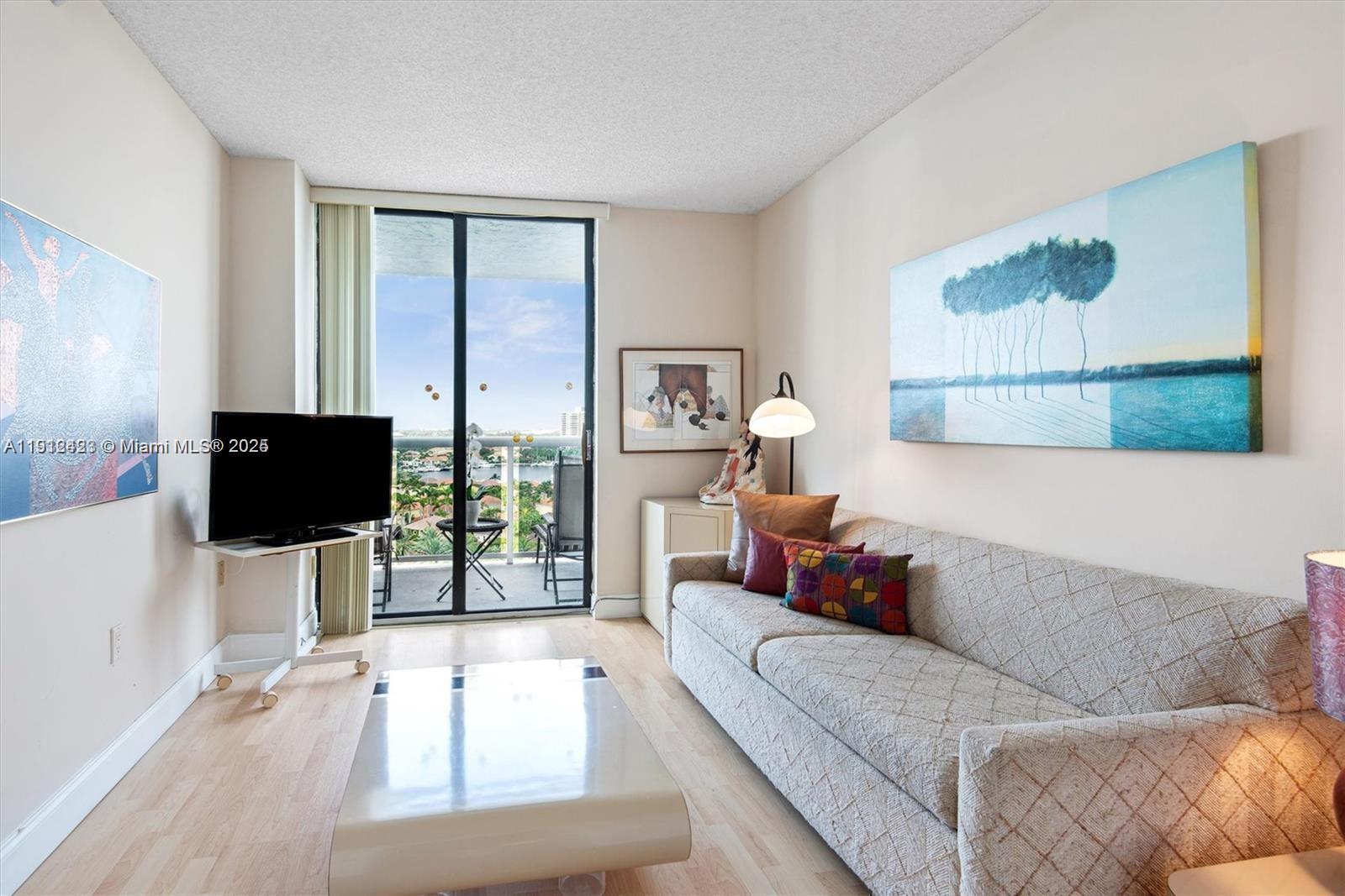 WATERVIEW CONDO - Residential Lease
