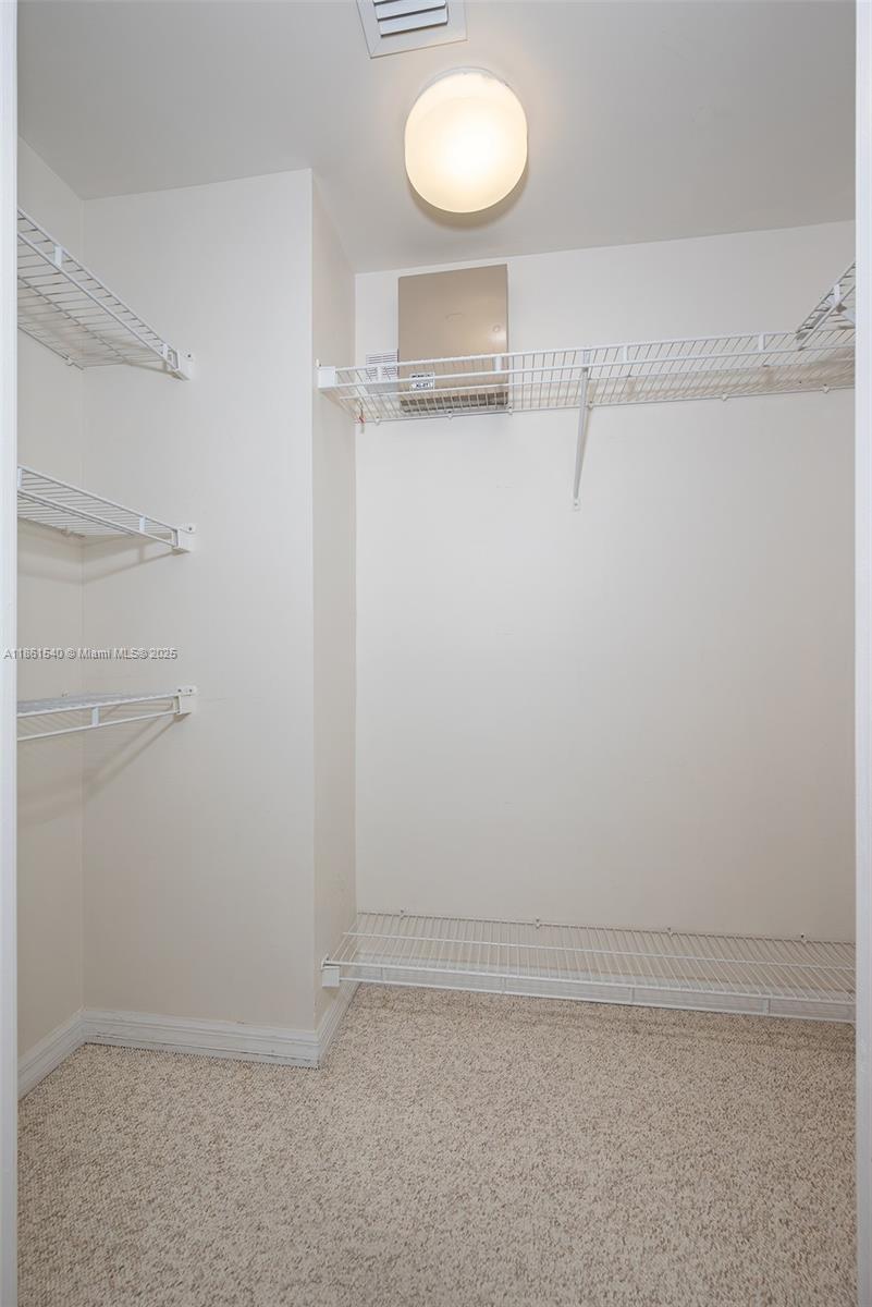 SOLIMAR CONDO - Residential