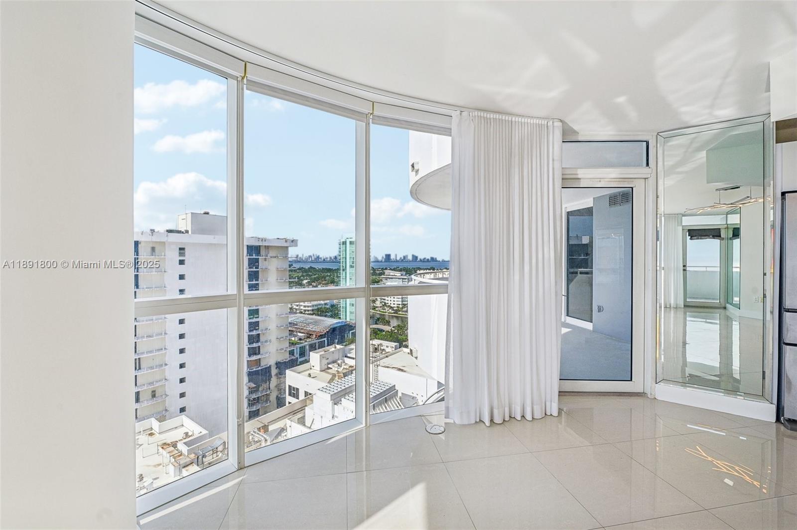 LA GORCE PALACE CONDO - Residential