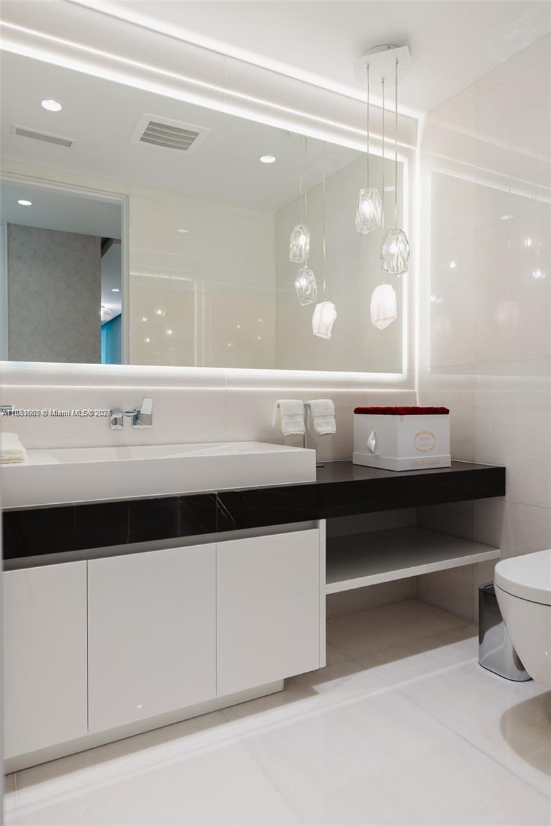 THE ESTATES AT ACQUALINA - Residential Lease