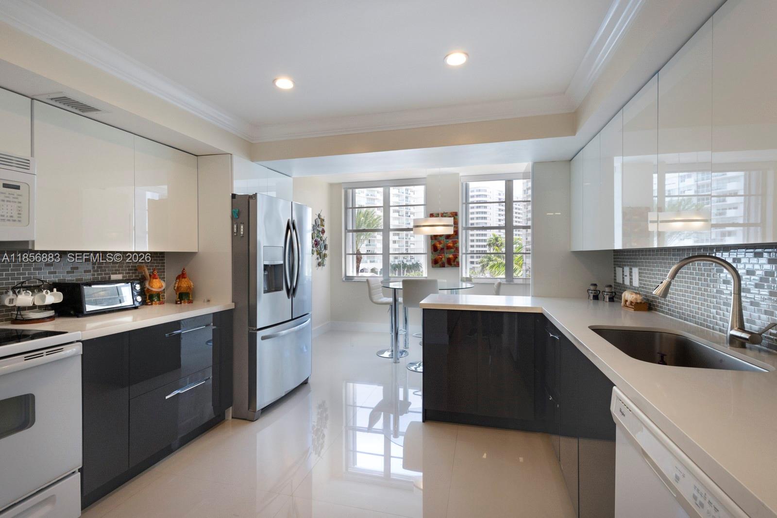 FIFTY SIX-SIXTY COLLINS A - Residential