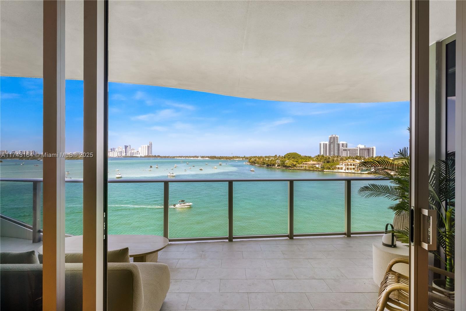 Onda Residences - Residential