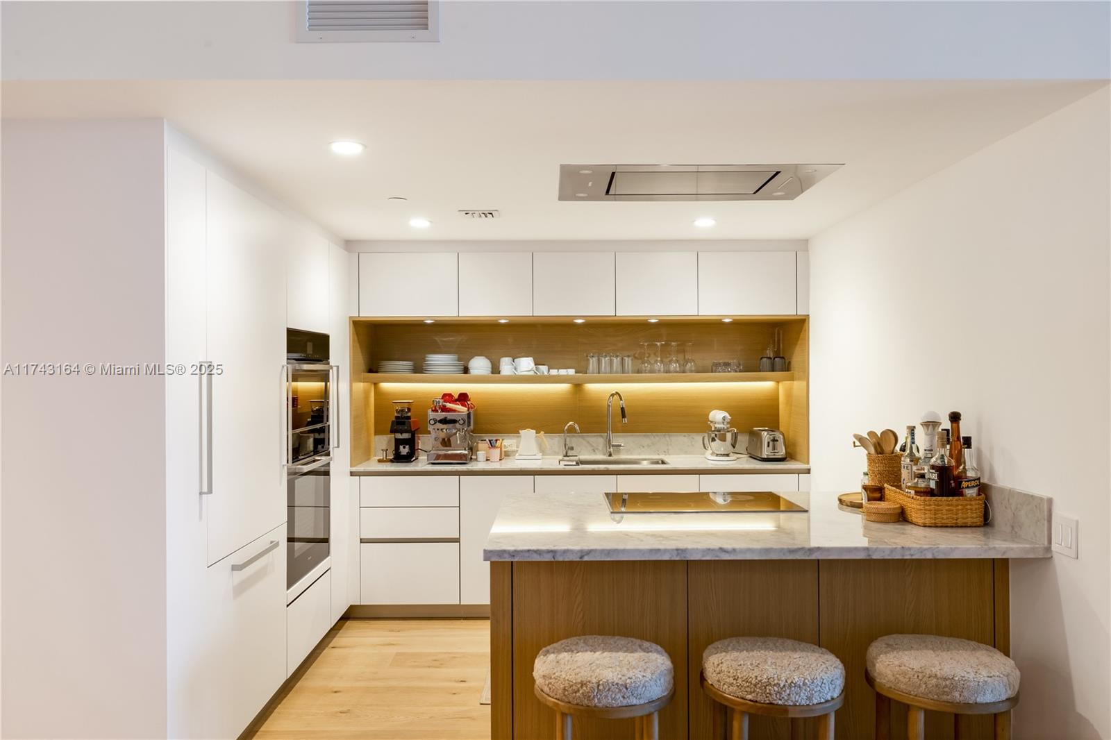 Onda Residences - Residential
