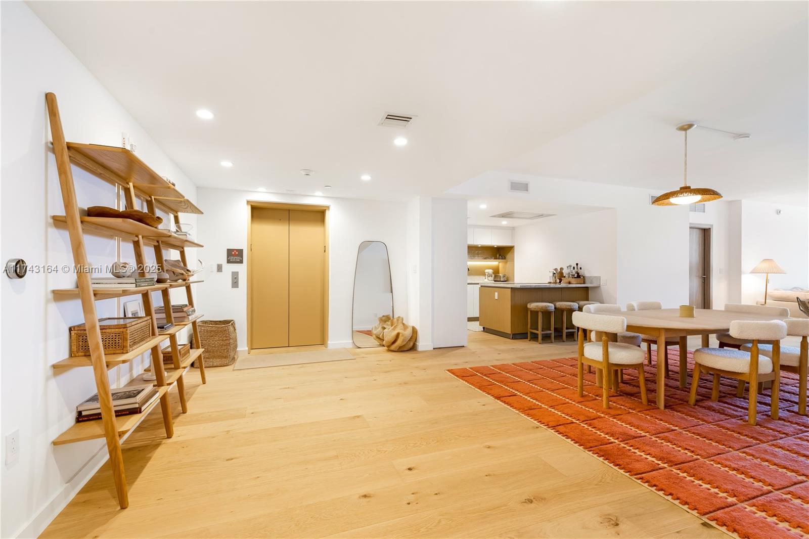 Onda Residences - Residential