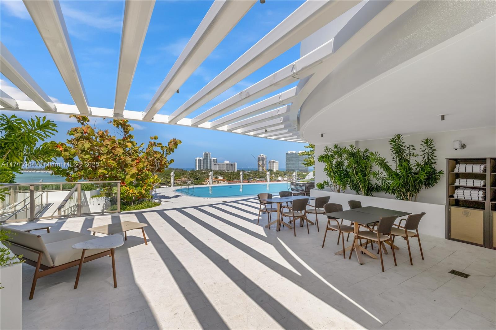 Onda Residences - Residential