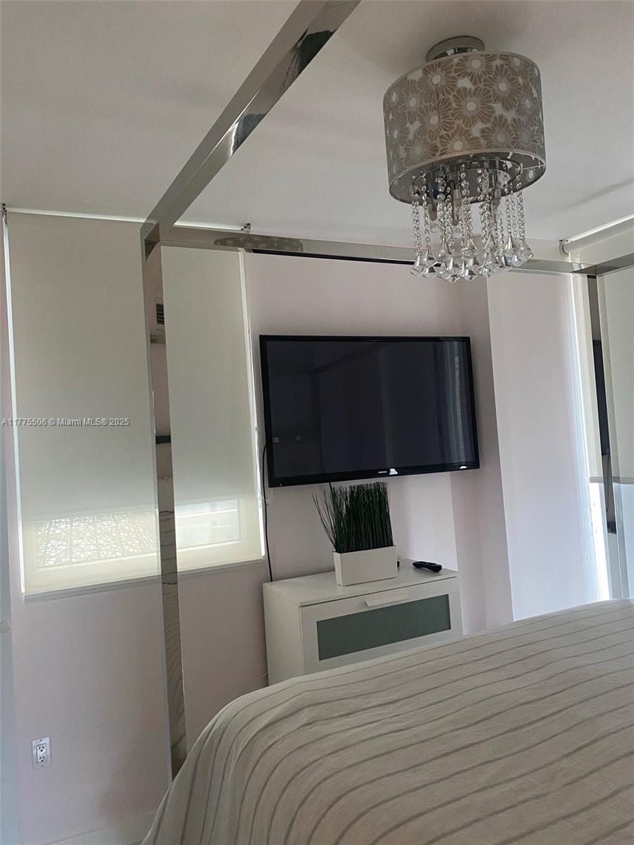 EDEN HOUSE CONDO - Residential