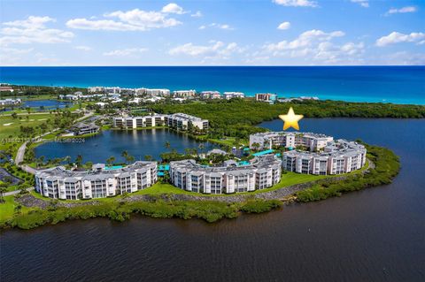 A home in Hutchinson Island