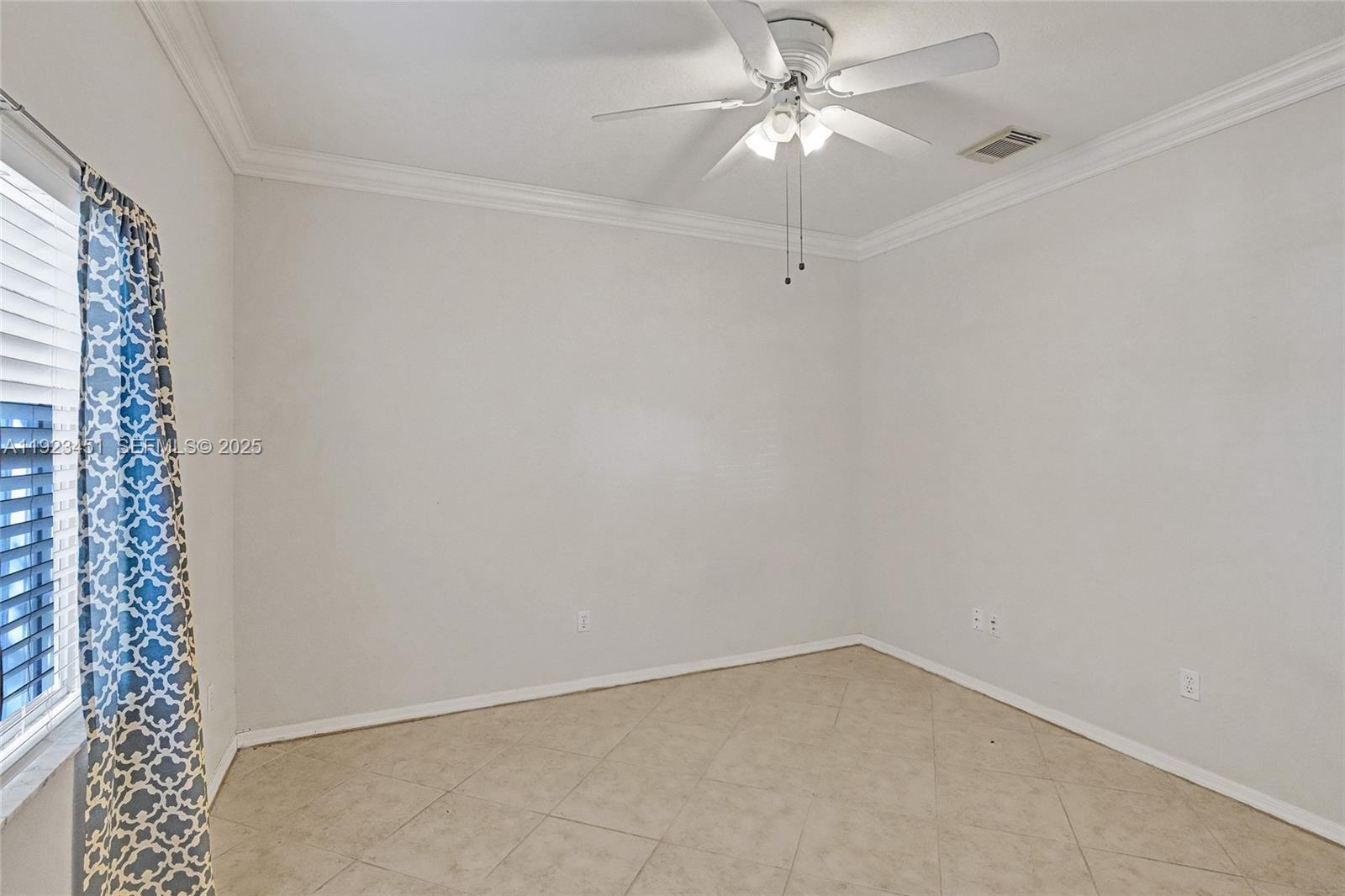 TWIN ACRES - Residential Lease