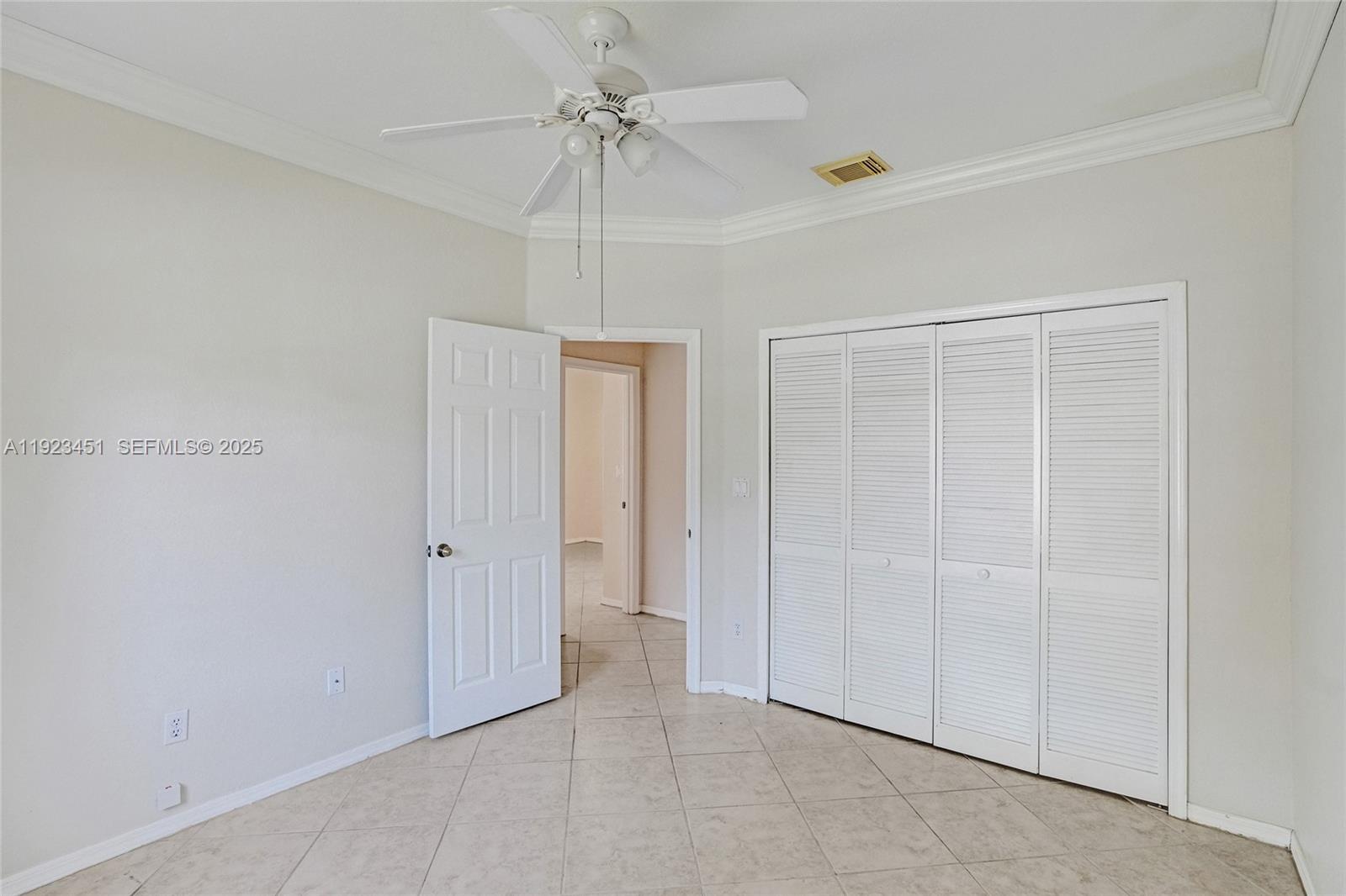 TWIN ACRES - Residential Lease