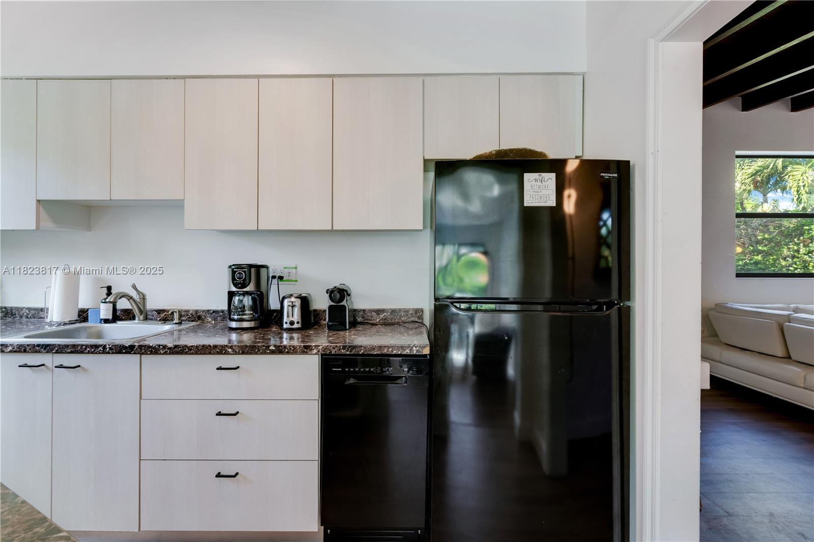 BAYVIEW ACRES - Residential Lease