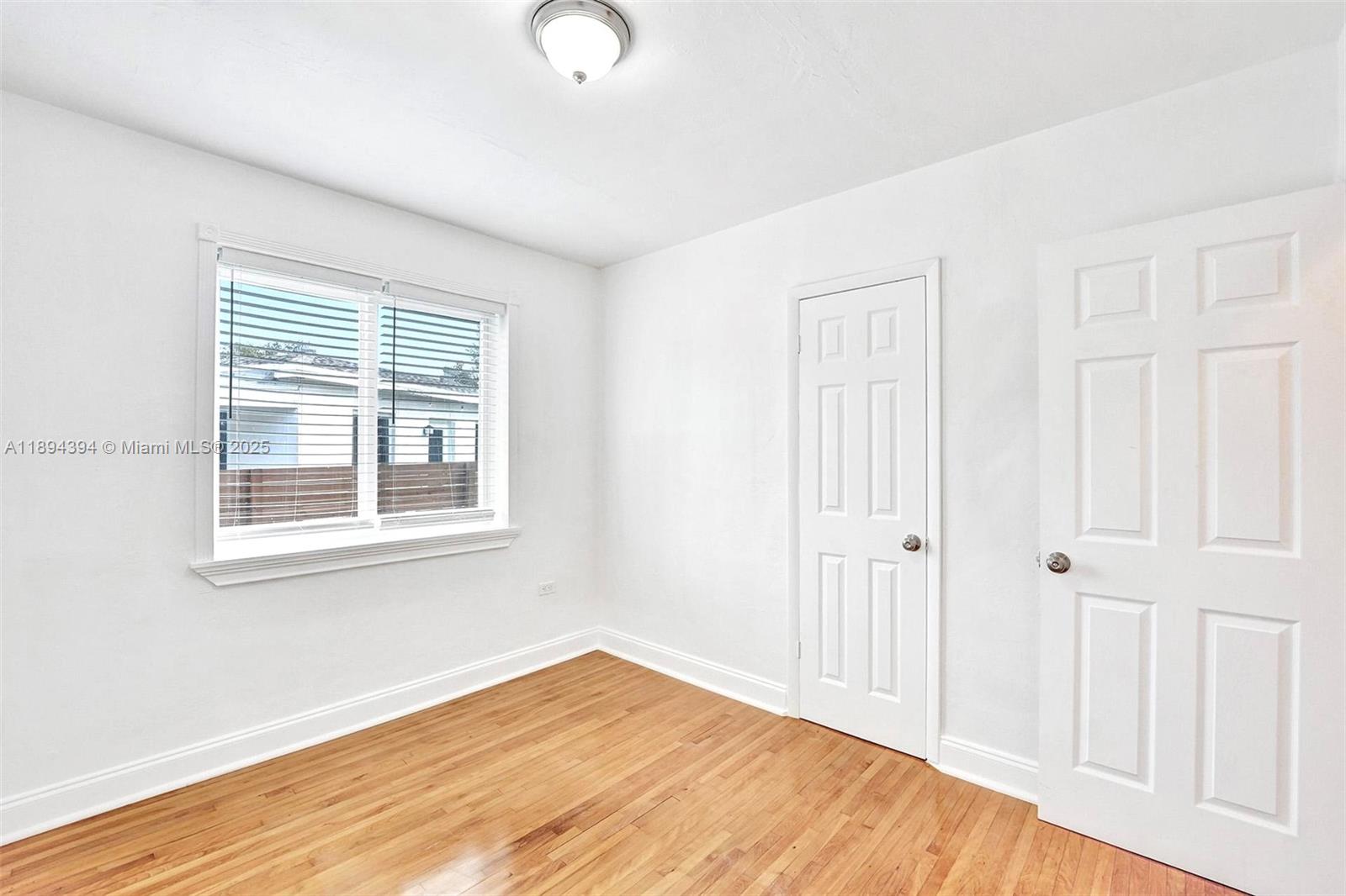 OVERBROOK SHORES NO 3 - Residential