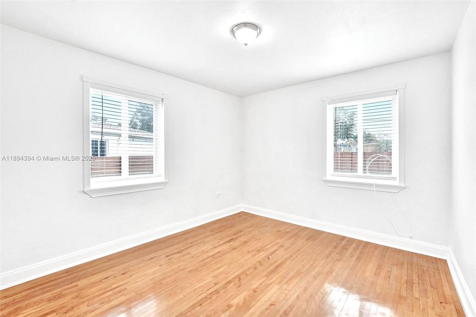 OVERBROOK SHORES NO 3 - Residential