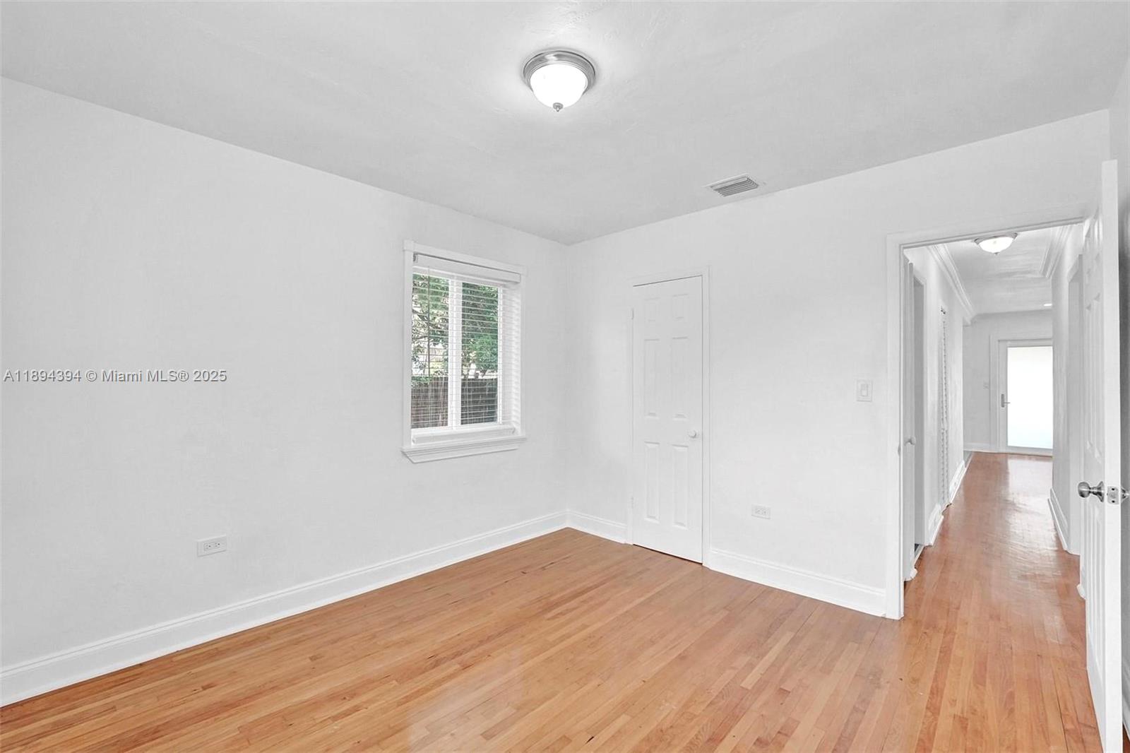 OVERBROOK SHORES NO 3 - Residential