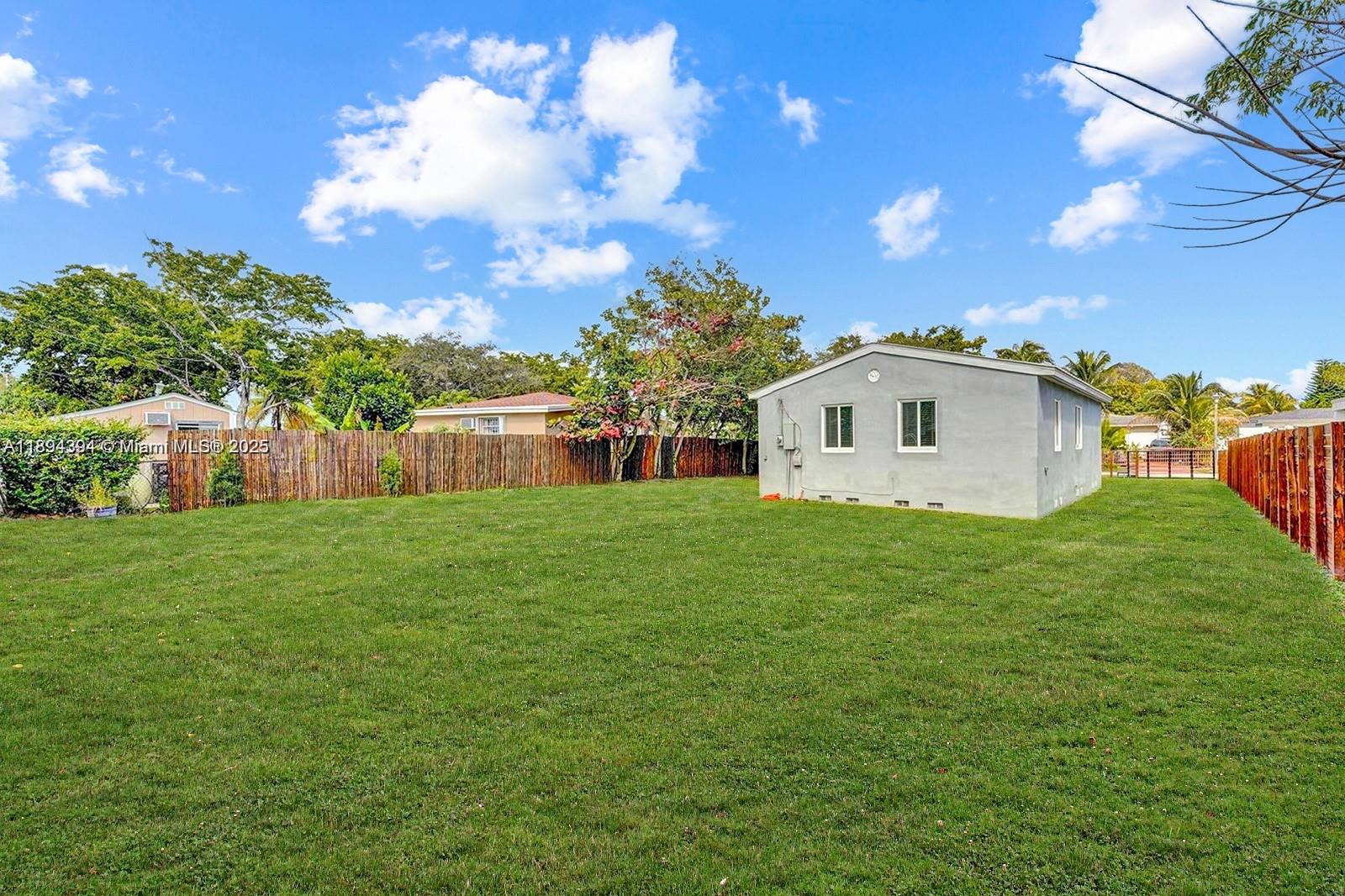 OVERBROOK SHORES NO 3 - Residential