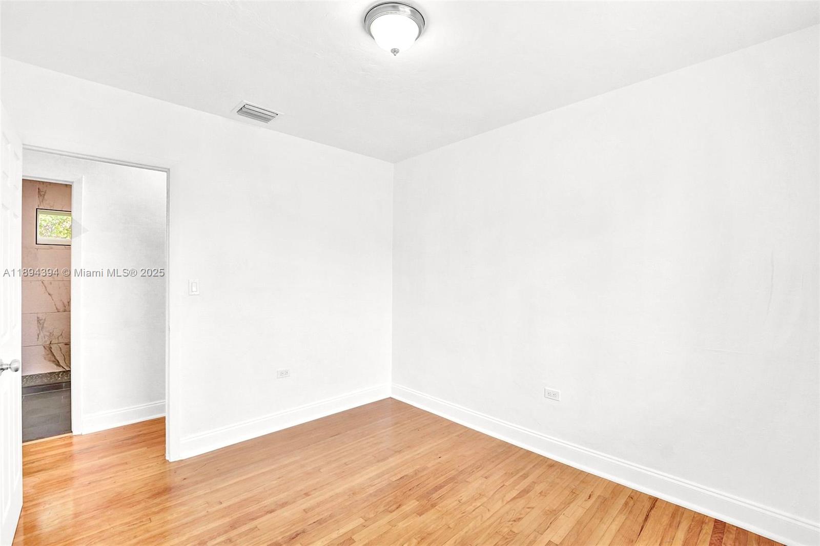 OVERBROOK SHORES NO 3 - Residential