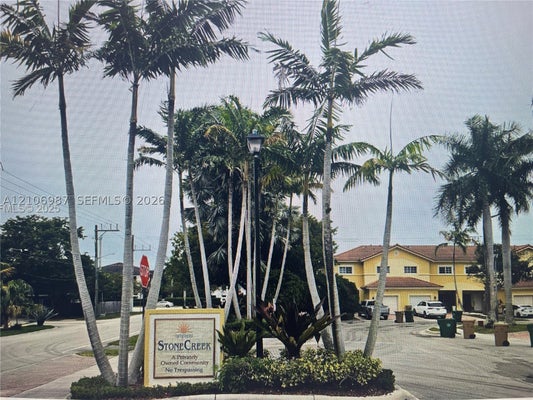 7628 S STONECREEK CIR # 2, HOLLYWOOD, FL 33024 - Image aea2fbfba3ec7a7f9a0c149d4e6ce267/3122648307