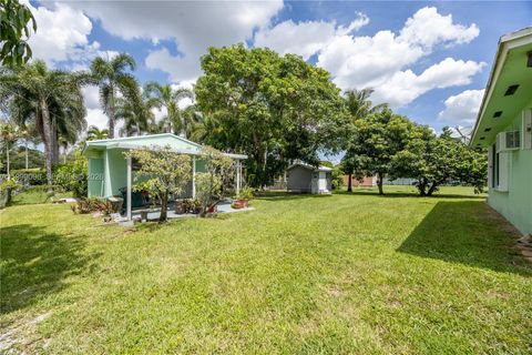 Photo of Miami, FL 33167 (MLS # A11999096)