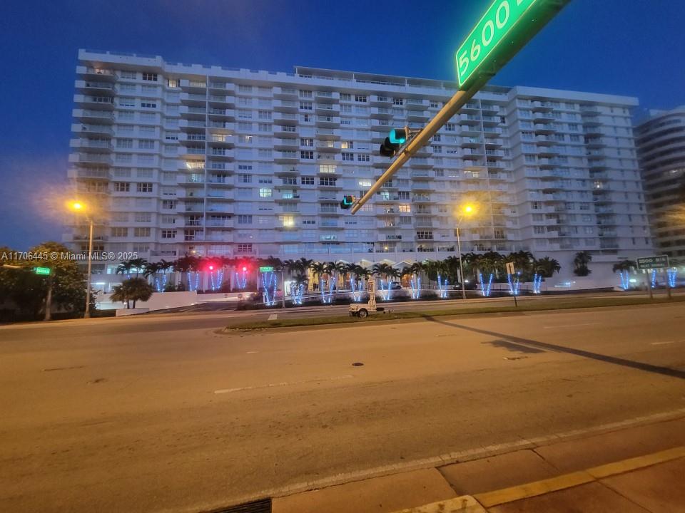 THE PAVILION CONDO - Residential