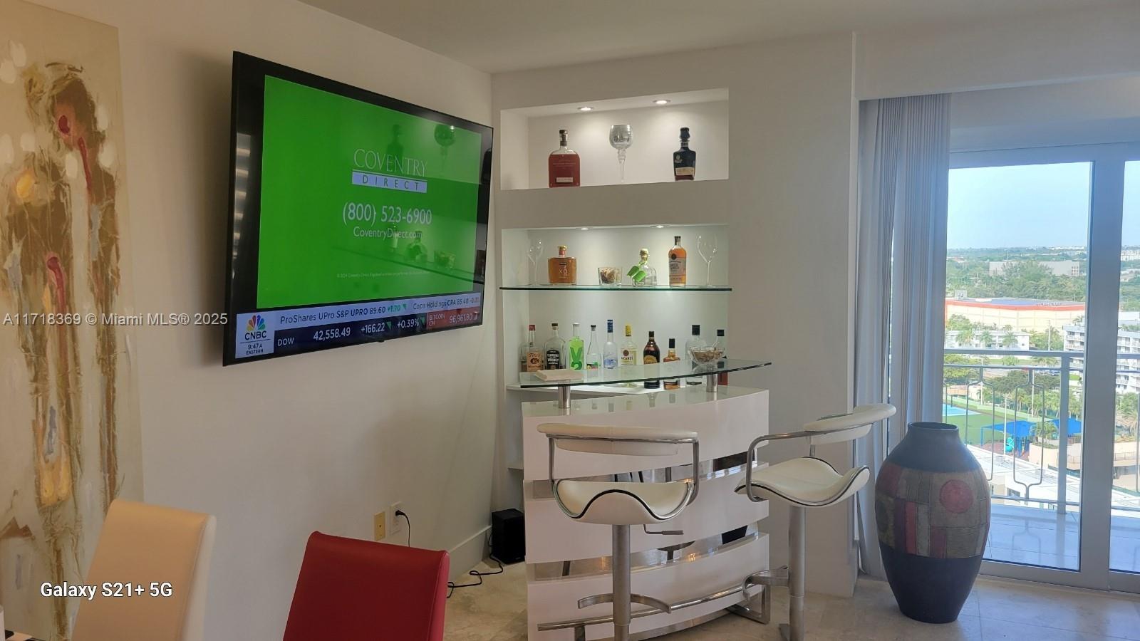 JOCKEY CLUB CONDO - Residential